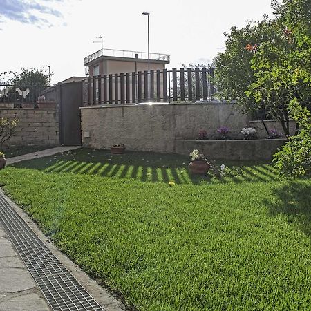 Il Giardino Dell'Eden Acomodação com café da manhã Acilia Exterior foto